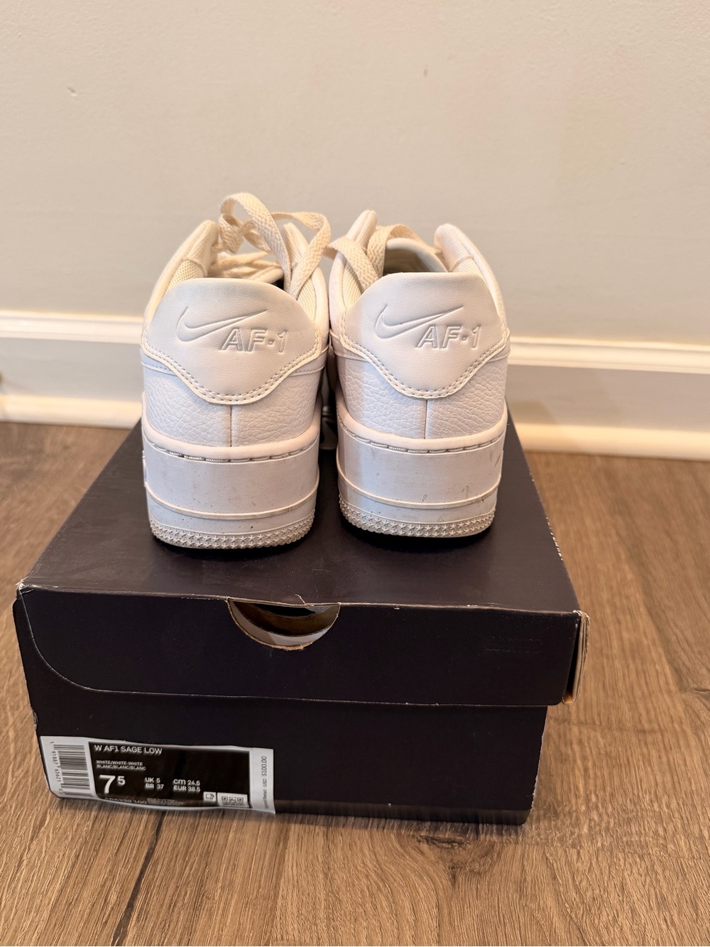 Nike Air Force 1 Sage Low Women's Shoe - Picture 7 of 10